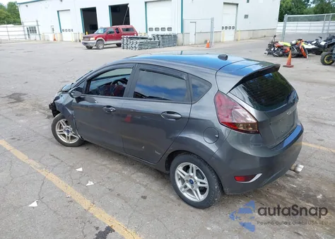 2019 Ford Fiesta Se z USA, uszkodzony, nr VIN 3FADP4EJ7KM145158